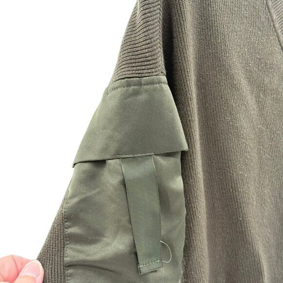 Parker Olive V-Neck Cargo Pockets Long Sleeve Stretch Knit M Sweater MSRP $234 - Picture 4 of 7